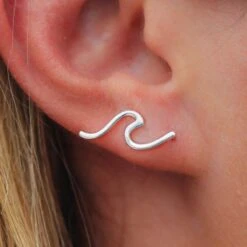 Pura Vida Wave Ear Climber Earrings - Silver