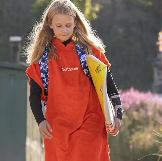 Northcore Beach Basha Childrens Changing Robe - Red 4 Northcore Beach Basha Childrens Changing Robe - Red - Image 2