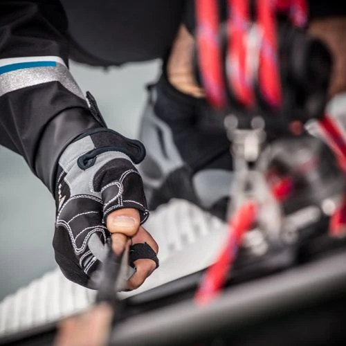 Crewsaver Three Finger Sailing Gloves - Black 7 Crewsaver Three Finger Sailing Gloves - Black - Image 5
