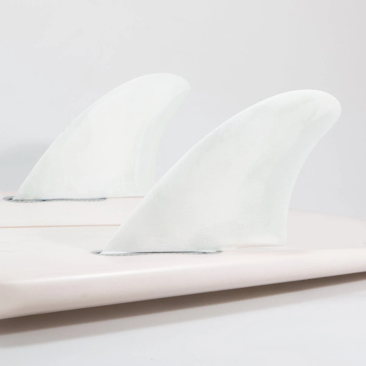 FCS II Modern Keel PC AirCore Twin Fin Set - (White) 4 FCS II Modern Keel PC AirCore Twin Fin Set - (White) - Image 2