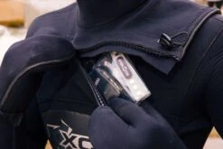 Fidlock Hermetic Mini Dry Bag - Clear -Cheap Surfboards Store fidlockxenercityleinewelle hermetic dry bag mini 800x800