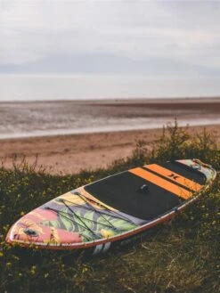 Hurley ApexTour Midnight Tropics 10' 8" Inflatable Paddleboard Set -Cheap Surfboards Store hurley apextour midnight tropics lifestyle 2 650x867 1