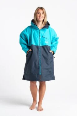 Robie Robes Dry-Series Recycled Long Sleeve Changing Robe - India Ink/Blue Atoll -Cheap Surfboards Store robierobes dryseries small iiba 1 1296x