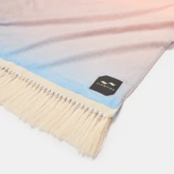 Slowtide Cynthia Rowley Sea Ombre Beach Towel 7 Slowtide Cynthia Rowley Sea Ombre Beach Towel -Cheap Surfboards Store screenshot 2022 02 23 at 15.26.40