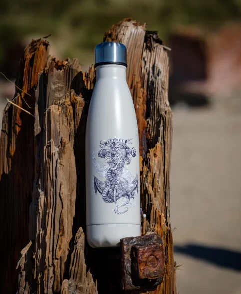 Rietveld Dragon Anchor Water Bottle - Light Grey 6 Rietveld Dragon Anchor Water Bottle - Light Grey - Image 4