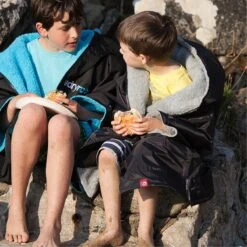 Dryrobe Advance Short Sleeve Changing Robe - Black / Grey - Small 7 Dryrobe Advance Short Sleeve Changing Robe - Black / Grey - Small -Cheap Surfboards Store ss bg kids 1200x1200