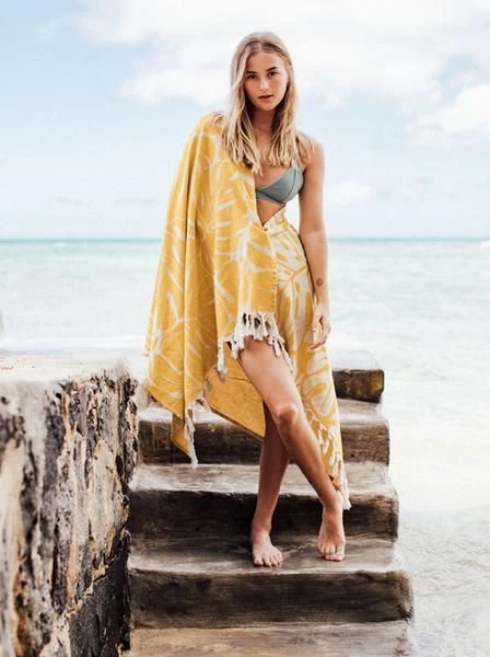 Slowtide Tarovine Turkish-Style Beach Towel 3 Slowtide Tarovine Turkish-Style Beach Towel